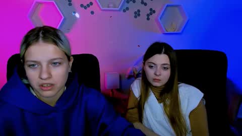 kaela_spell_ online show from November 28, 9:56 am