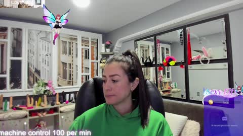 Snapshot of kagomme_h chatting on January 23, 5:02 am Antonella online show from January 23, 5:02 am