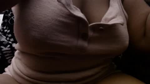 Snapshot of kai_rayne chatting on December 5, 11:05 am Kai online show from December 5, 11:05 am