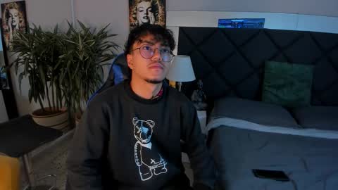 kai_storn online show from February 21, 11:33 am