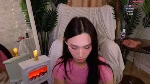 Snapshot of kaiasunshine chatting on September 23, 11:57 am Kaia Monday Thursday FridaySaturdaySunday online show from September 23, 11:57 am