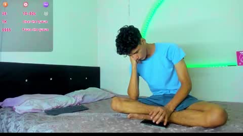 Snapshot of kaiborman00 chatting on January 10, 11:45 am KAI LIAM online show from January 10, 11:45 am