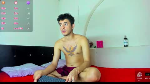 Snapshot of kaiborman00 chatting on February 15, 3:14 am KAI LIAM online show from February 15, 3:14 am