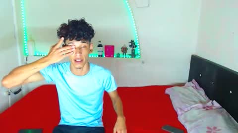 Snapshot of kaiborman00 chatting on February 28, 3:07 am KAI LIAM online show from February 28, 3:07 am