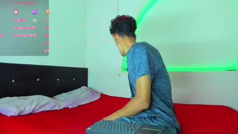 Snapshot of kaiborman00 chatting on March 14, 3:12 am KAI LIAM online show from March 14, 3:12 am