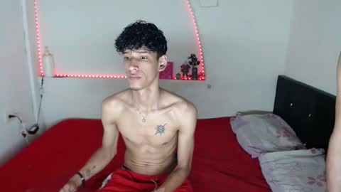 Snapshot of kaiborman00 chatting on March 15, 3:12 am KAI LIAM online show from March 15, 3:12 am