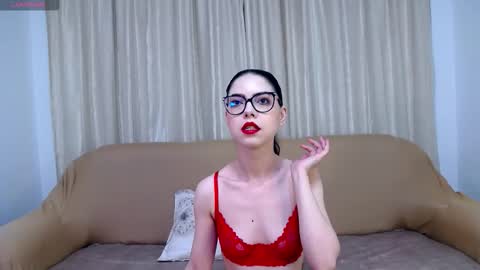 Kaila Lewis online show from October 21, 6:08 pm