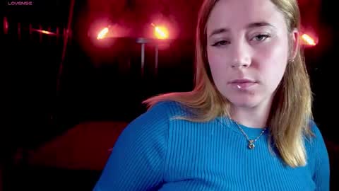 Anna online show from December 4, 6:55 am