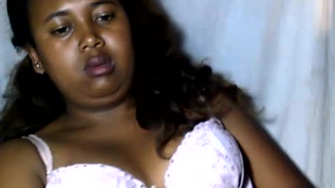 Snapshot of kaillah chatting on February 5, 11:44 am kaillah online show from February 5, 11:44 am