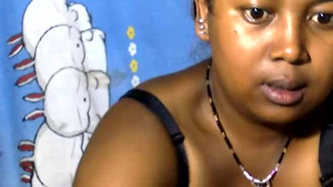 Snapshot of kaillah chatting on February 25, 10:37 am kaillah online show from February 25, 10:37 am