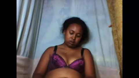 Snapshot of kaillah chatting on November 10, 8:46 am kaillah online show from November 10, 8:46 am