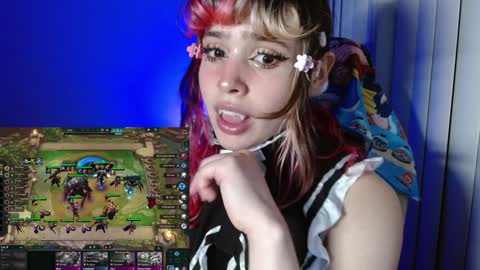 Snapshot of kairilovescumm chatting on December 25, 1:53 am Kairi online show from December 25, 1:53 am