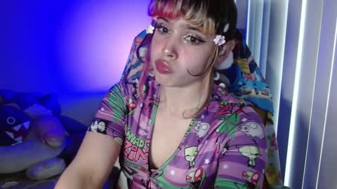 Snapshot of kairilovescumm chatting on December 31, 12:00 am Kairi online show from December 31, 12:00 am