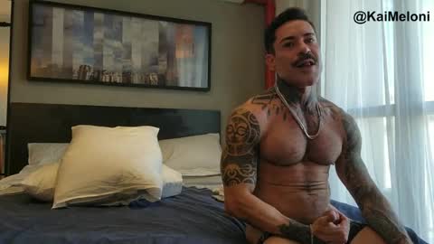Kairos Meucci online show from August 6, 1:57 pm