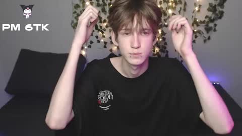 Snapshot of kaislutx chatting on October 22, 8:52 pm slutkai online show from October 22, 8:52 pm