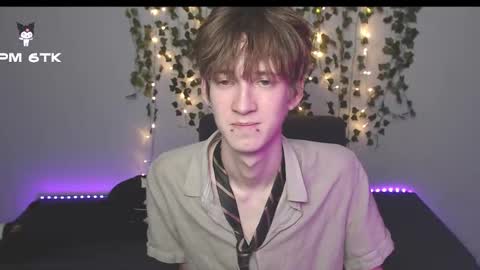 Snapshot of kaislutx chatting on October 25, 10:04 pm slutkai online show from October 25, 10:04 pm