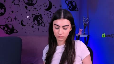 Kaisy online show from April 25, 1:41 pm