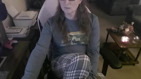 Camprincess331 online show from November 11, 2:22 am