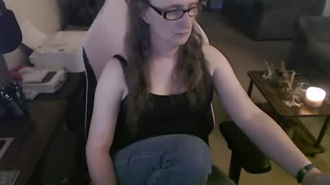 Snapshot of kait331 chatting on July 3, 1:23 am Camprincess331 online show from July 3, 1:23 am