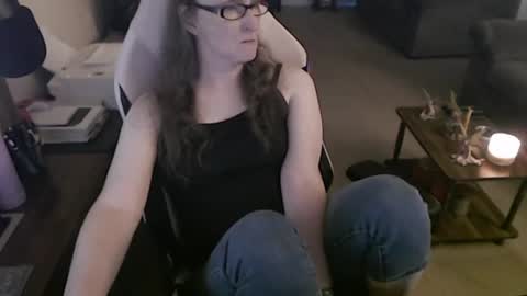 Snapshot of kait331 chatting on July 9, 1:20 am Camprincess331 online show from July 9, 1:20 am