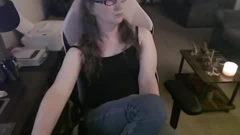 Snapshot of kait331 chatting on July 14, 2:05 am Camprincess331 online show from July 14, 2:05 am