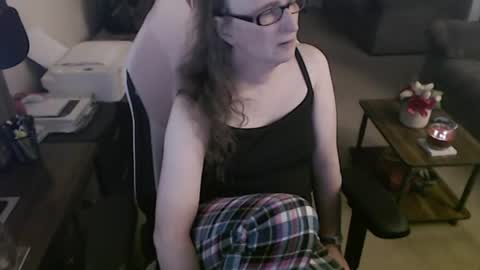 Snapshot of kait331 chatting on July 29, 1:15 am Camprincess331 online show from July 29, 1:15 am