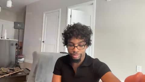 Malakai Kai or Ky  online show from February 6, 7:50 pm