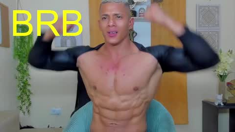 Snapshot of kale_tomson chatting on February 19, 6:32 pm kale thomson online show from February 19, 6:32 pm