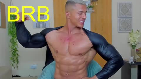 Snapshot of kale_tomson chatting on March 9, 2:07 am kale thomson online show from March 9, 2:07 am