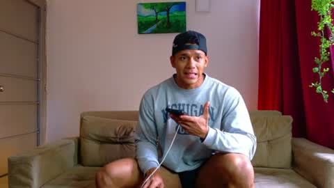 Snapshot of kale_tomson chatting on July 27, 3:52 pm kale thomson online show from July 27, 3:52 pm