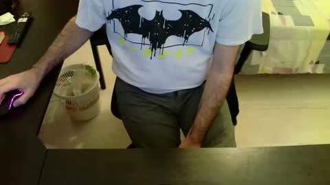 Snapshot of kalem48 chatting on December 17, 2:34 pm MusicMen49 online show from December 17, 2:34 pm