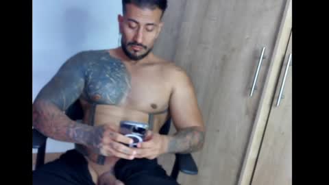 Snapshot of kaleth_price chatting on March 4, 11:00 pm Kaleth Price online show from March 4, 11:00 pm