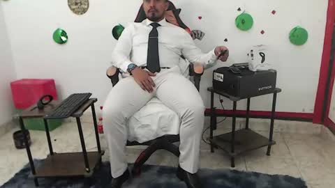 Snapshot of kalethbigdick88 chatting on July 28, 7:39 pm Kaleth online show from July 28, 7:39 pm