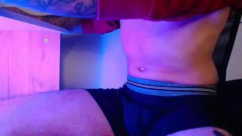 Snapshot of kali_dom chatting on November 19, 9:53 am kali_dom online show from November 19, 9:53 am