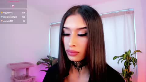 Snapshot of kali_ka chatting on February 14, 2:33 pm Kali Ka Please help me with your thumbs up its important dont forget my birthday on October 26 online show from February 14, 2:33 pm