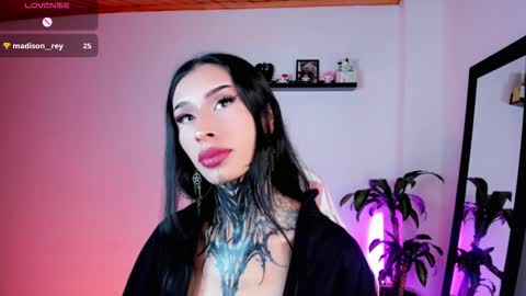 Kali Ka Please help me with your thumbs up its important   dont forget my birthday on October 26 online show from February 23, 8:28 pm