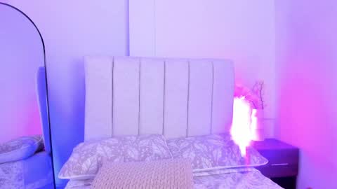 Kali Bloom  online show from May 27, 1:57 am