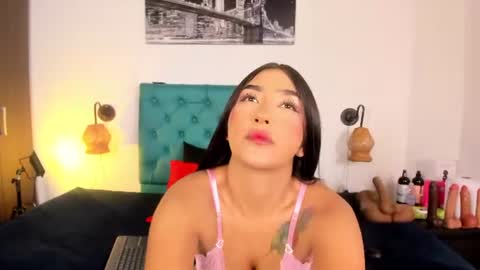 kalifa_latin online show from June 18, 7:18 pm