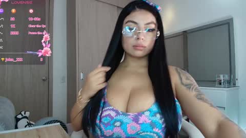 Snapshot of kaliffa_zoe chatting on March 15, 2:23 pm Zoe online show from March 15, 2:23 pm