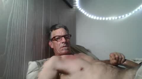 Snapshot of kalifornia91666 chatting on November 27, 11:45 am kalifornia91666 online show from November 27, 11:45 am