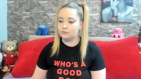 kalindahot online show from November 15, 11:10 pm