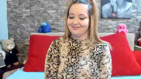 kalindahot online show from February 5, 7:07 pm