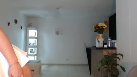 Snapshot of kalindi_ chatting on September 27, 5:12 am ONLY FANS cami0777 FANSLY Camilabcruz777 instagram online show from September 27, 5:12 am