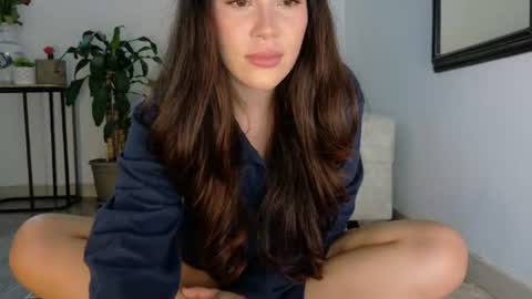 ONLY FANS  cami0777 FANSLY Camilabcruz777    instagram  online show from July 28, 10:10 am