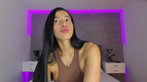 Carolina   online show from December 14, 12:44 pm