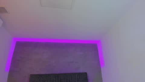 Carolina   online show from February 25, 6:53 pm