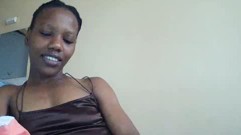 Snapshot of kalisins chatting on July 5, 4:07 am Kali online show from July 5, 4:07 am