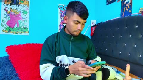 K A L I online show from February 3, 5:51 am