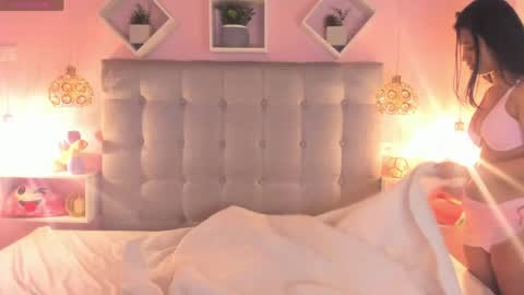Snapshot of kaliykatie chatting on June 7, 4:05 am kaliykatie online show from June 7, 4:05 am