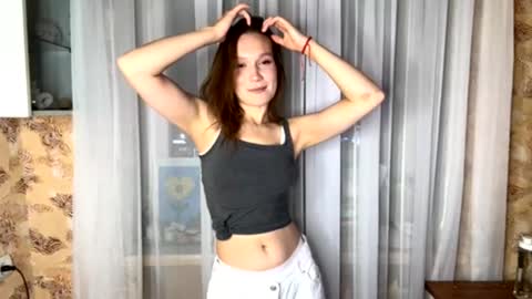 Snapshot of kallieboice chatting on November 17, 3:18 pm Kallie online show from November 17, 3:18 pm